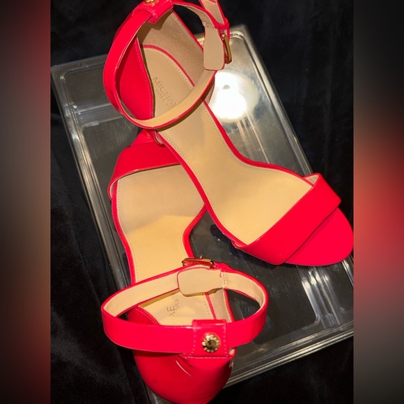 MICHAEL Michael Kors Red Patent Leather Heels with Ankle Strap - Picture 12 of 12